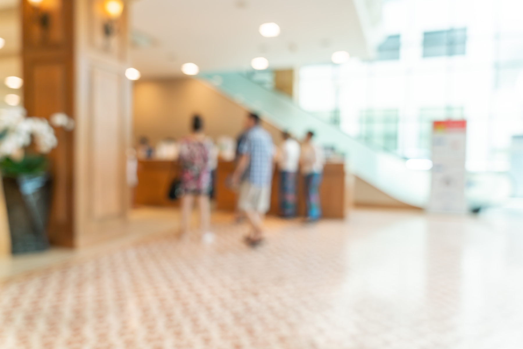 En gruppe personer i et rom